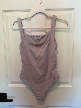 Babaton Lilac Scoop Neck Bodysuit